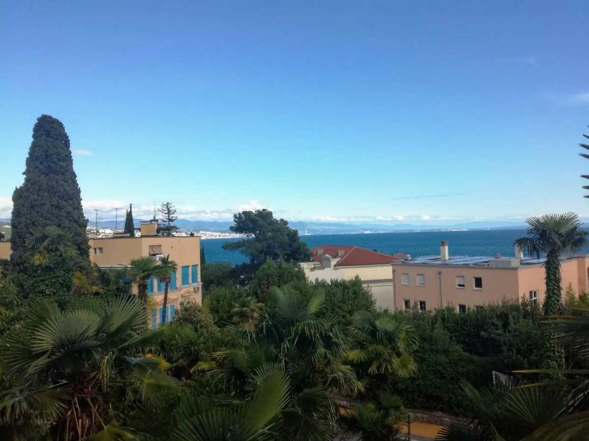 Vacation Home Опатия Хорватия